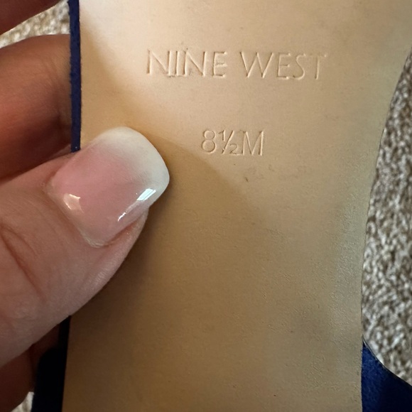 Nine West - Blue Heels With Elegant Suede Design (Size 8.5) - Picture 13 of 13